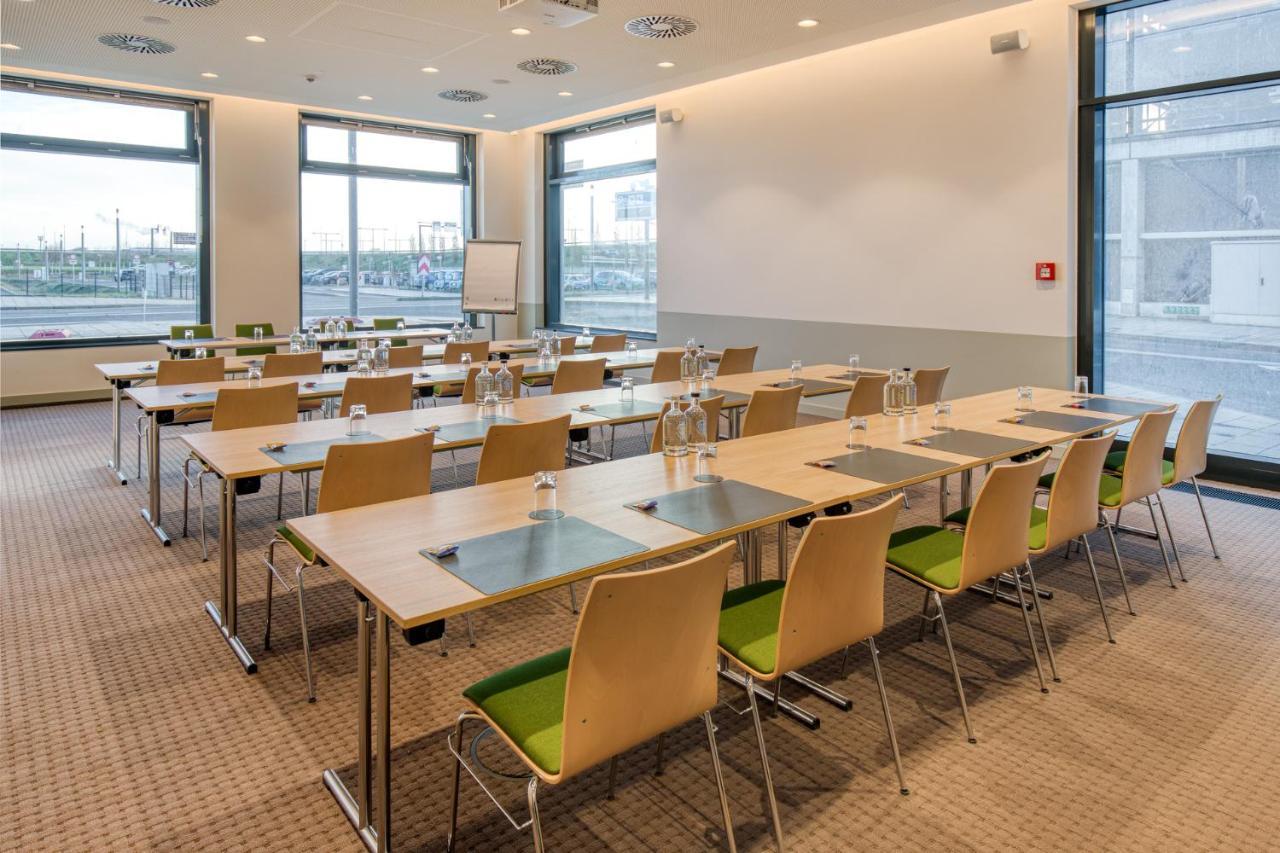 Intercityhotel Berlin Airport Ber Terminal 1 & 2 Schönefeld Exteriör bild Meeting room