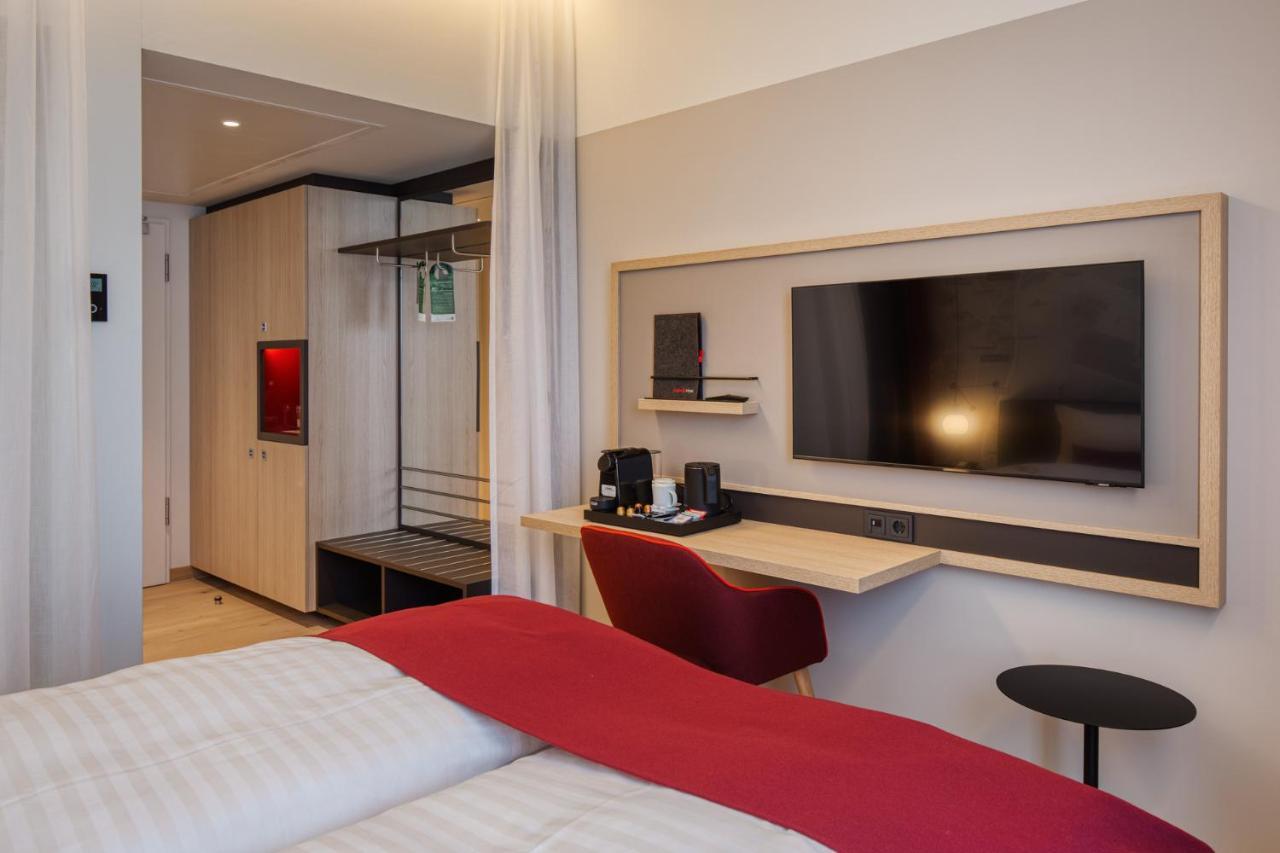 Intercityhotel Berlin Airport Ber Terminal 1 & 2 Schönefeld Exteriör bild Room interior